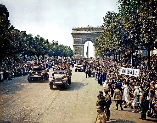 Frigjøring av Paris i august 1944