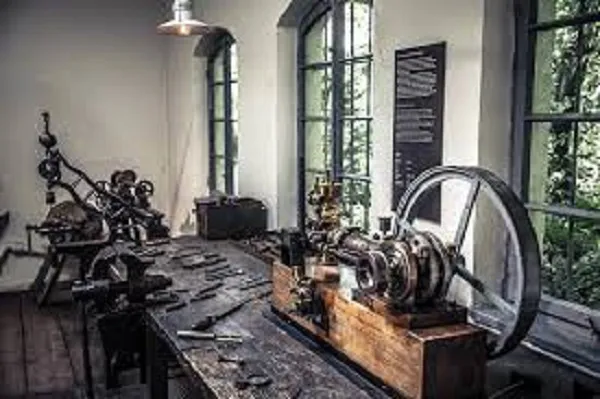 Gottlieb Daimler-minnesmerket i Stuttgart Tyskland