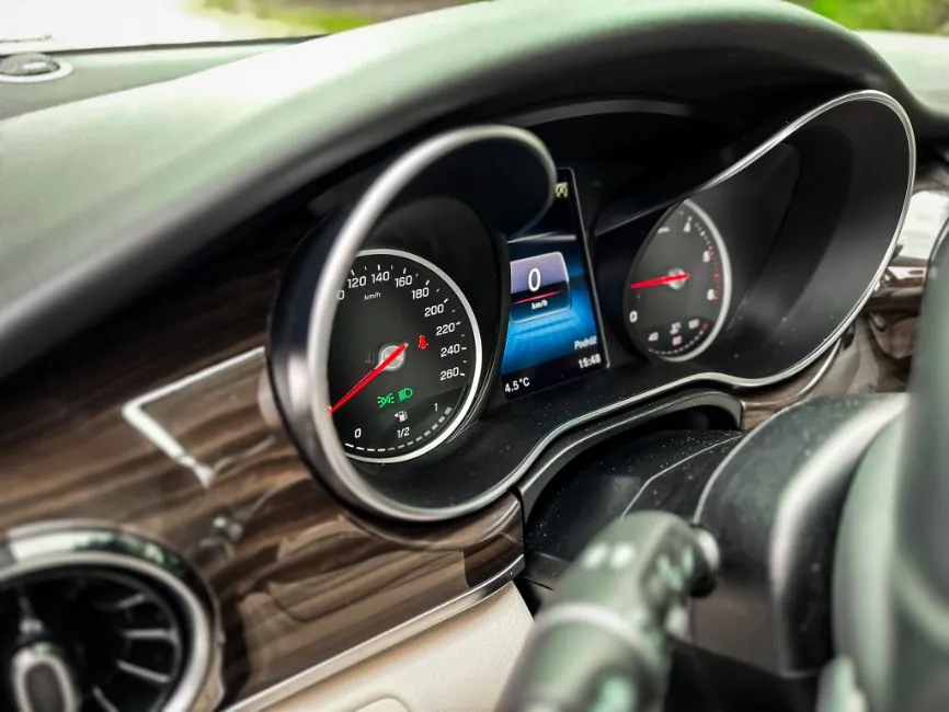 Mercedes-Benz V 300 Marco Polo Image 4